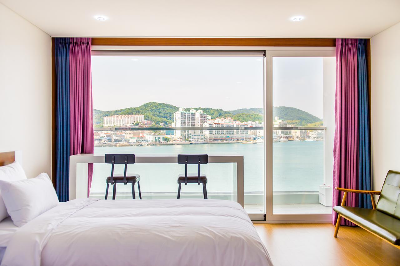 Fortuna Hotel Tongyeong Exterior photo
